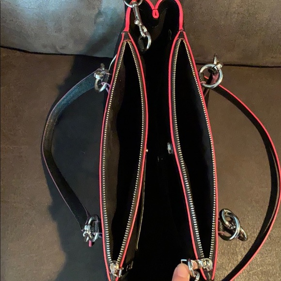 Coach purse - Picture 3 of 7